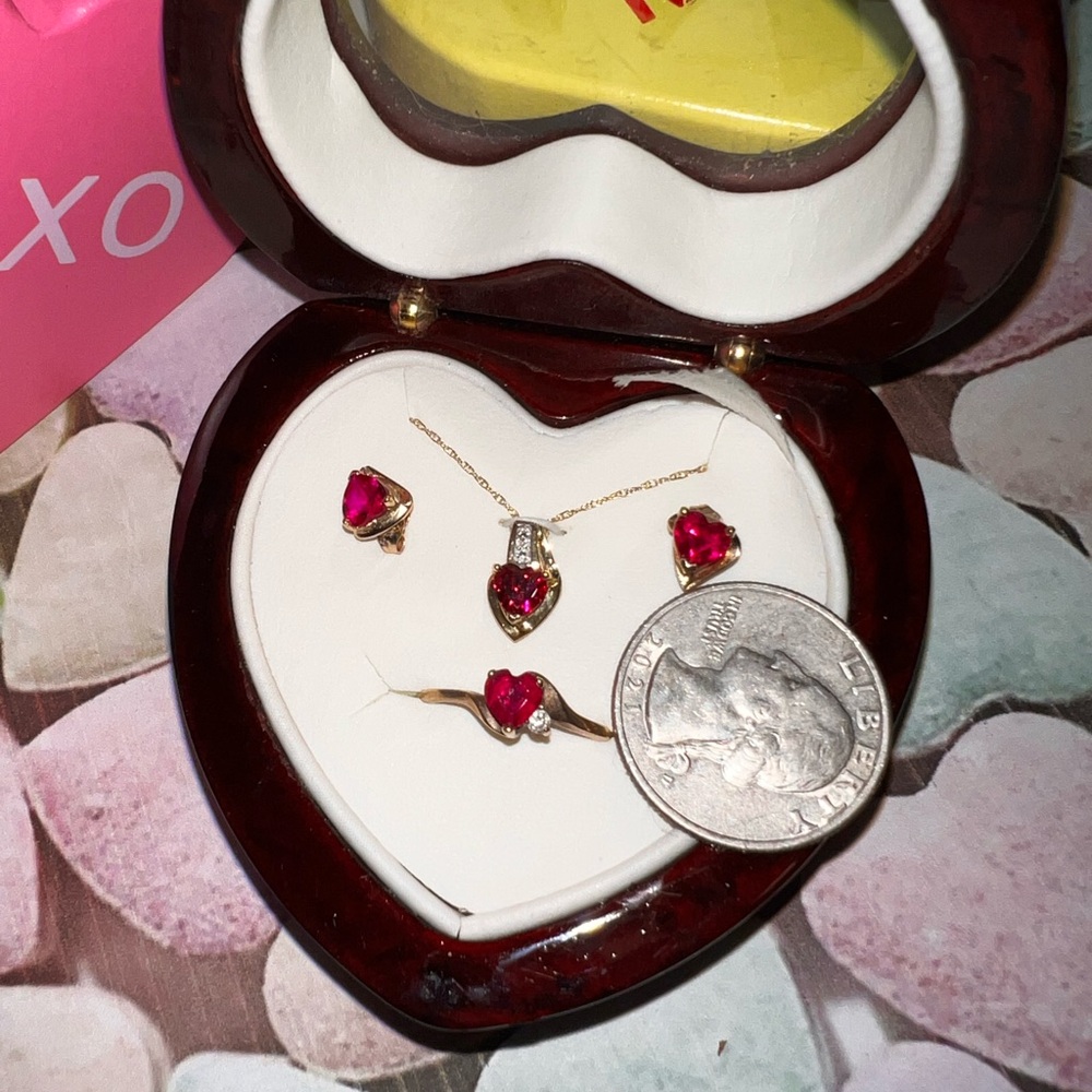 10K Gold Lab? Ruby Jewelry Set - Picture 12 of 16